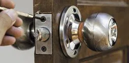 Amber Locksmith Store Glastonbury, CT 860-261-9284 Amber Locksmith Store Glastonbury, CT 860-261-9284 - Emergency-unlock